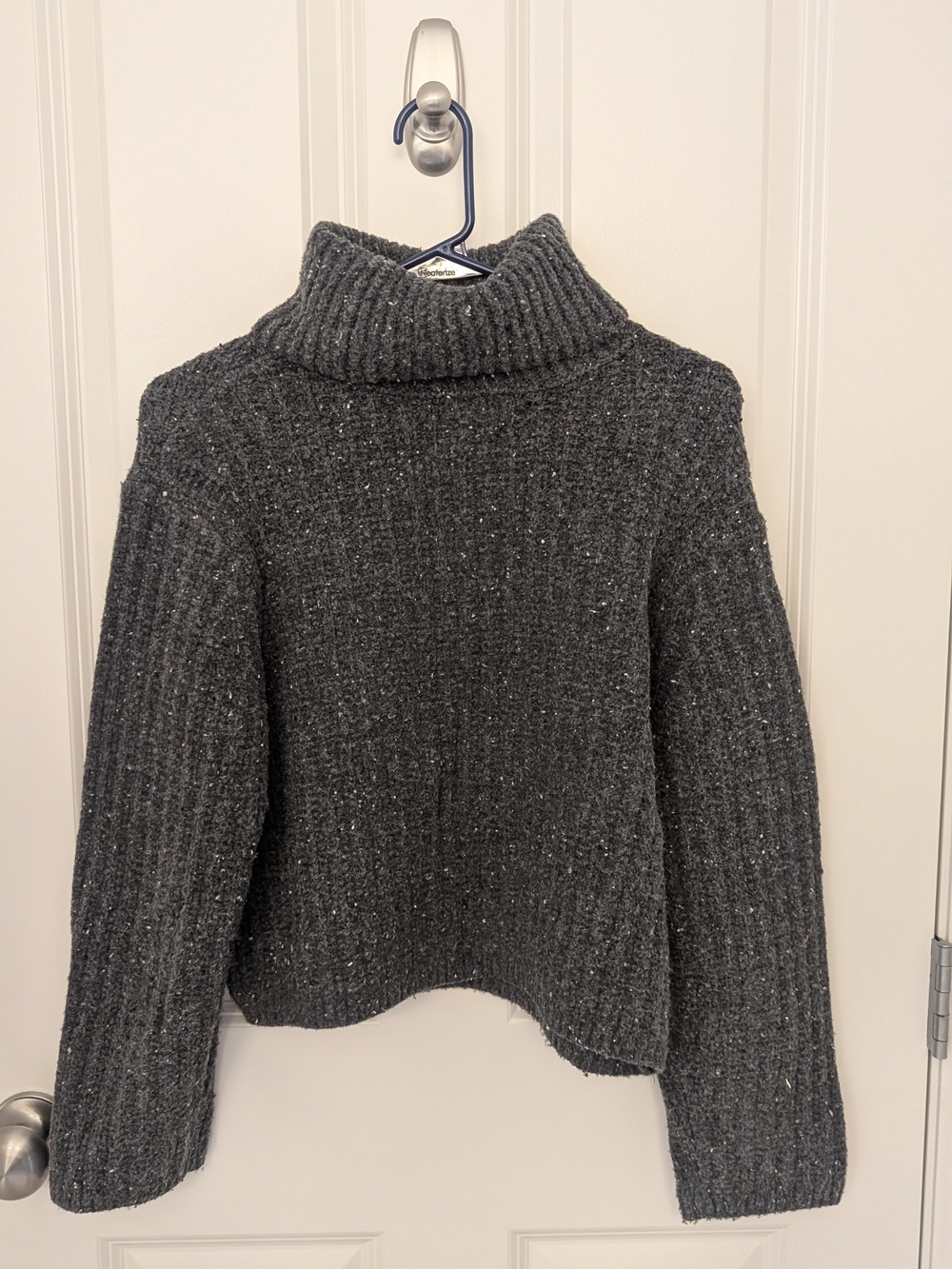 Universal Thread Charcoal Gray Ribbed Turtleneck Sweater